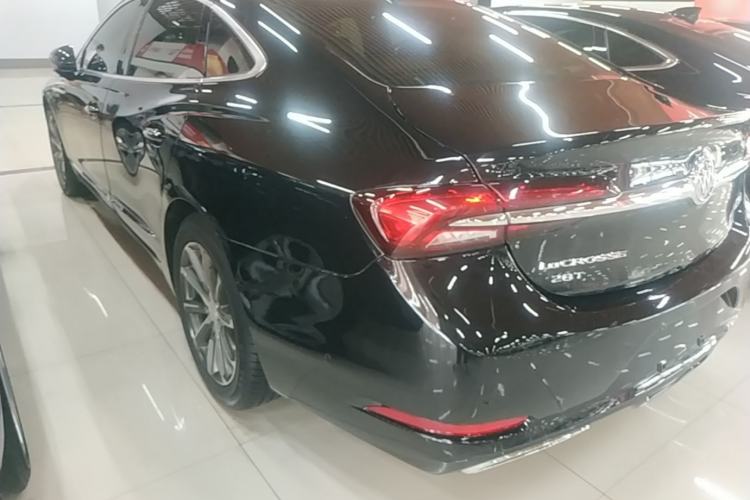 Used Buick LaCrosse 2019 28T Prestige Model Exterior 2