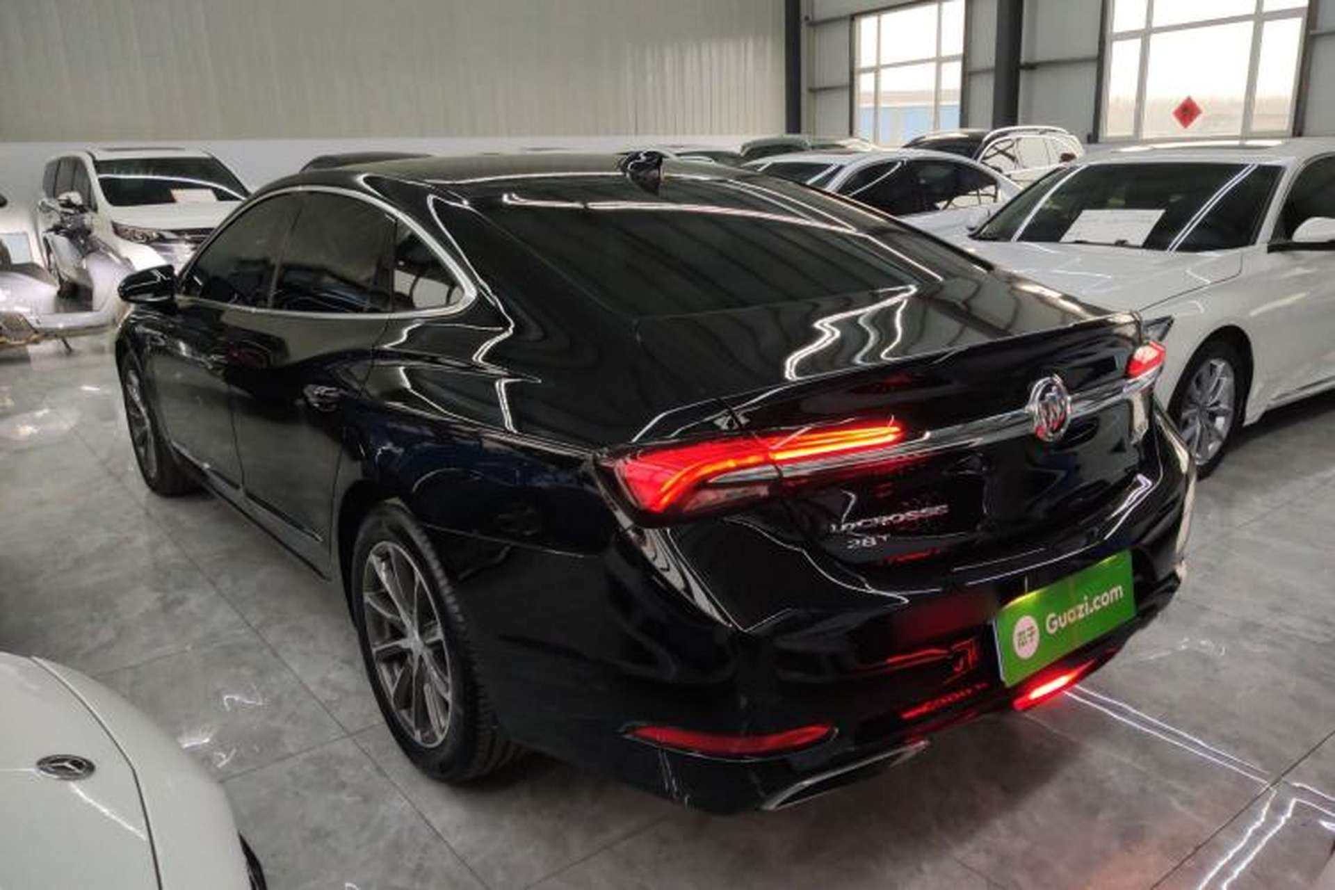 Used Buick LaCrosse 2019 28T Luxury Version Exterior 2