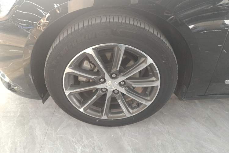 Used Buick LaCrosse 2019 28T Elite Edition Exterior 4