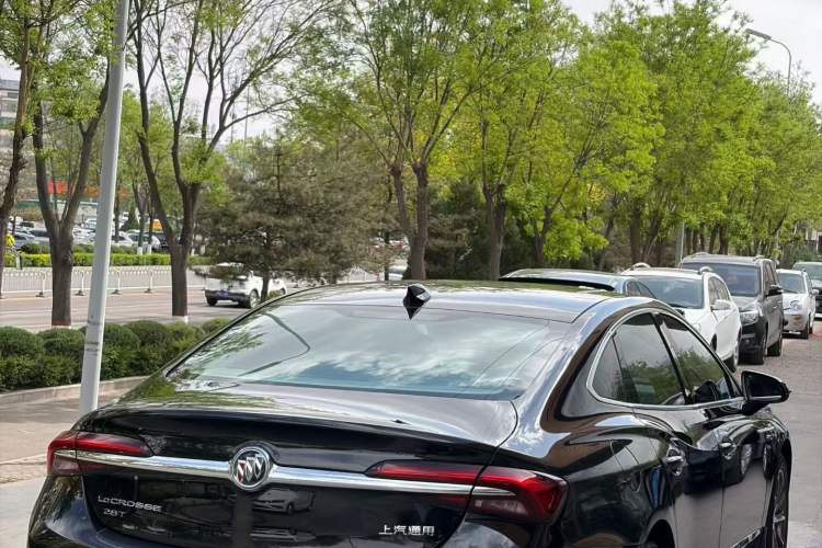 Used Buick LaCrosse 2019 28T Luxury Version Exterior 5