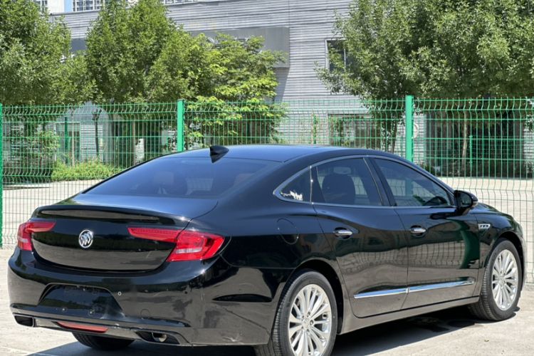 Used Buick LaCrosse 2019 28T Elite Edition Exterior 5