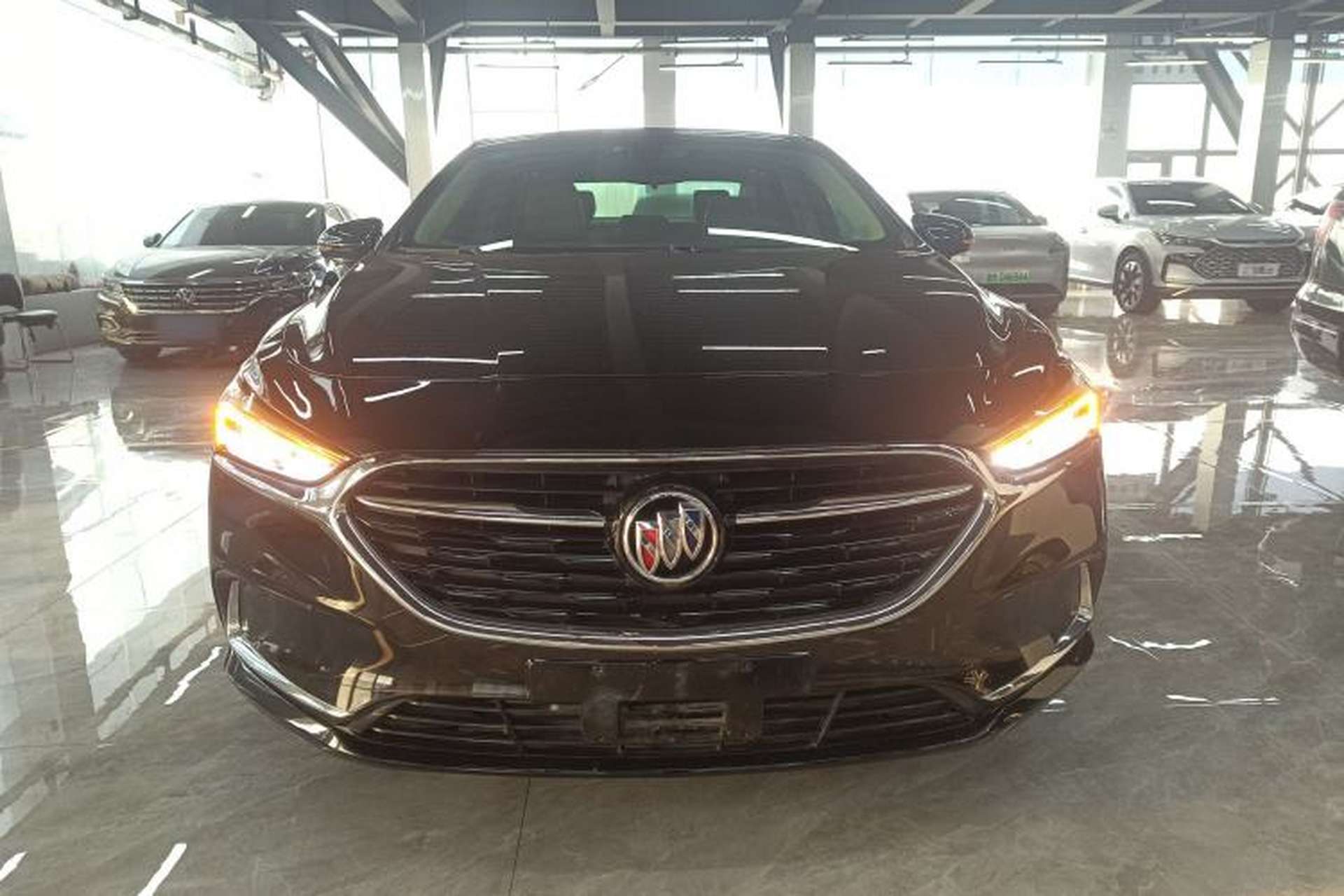 Used Buick LaCrosse 2019 28T Elite Edition Front