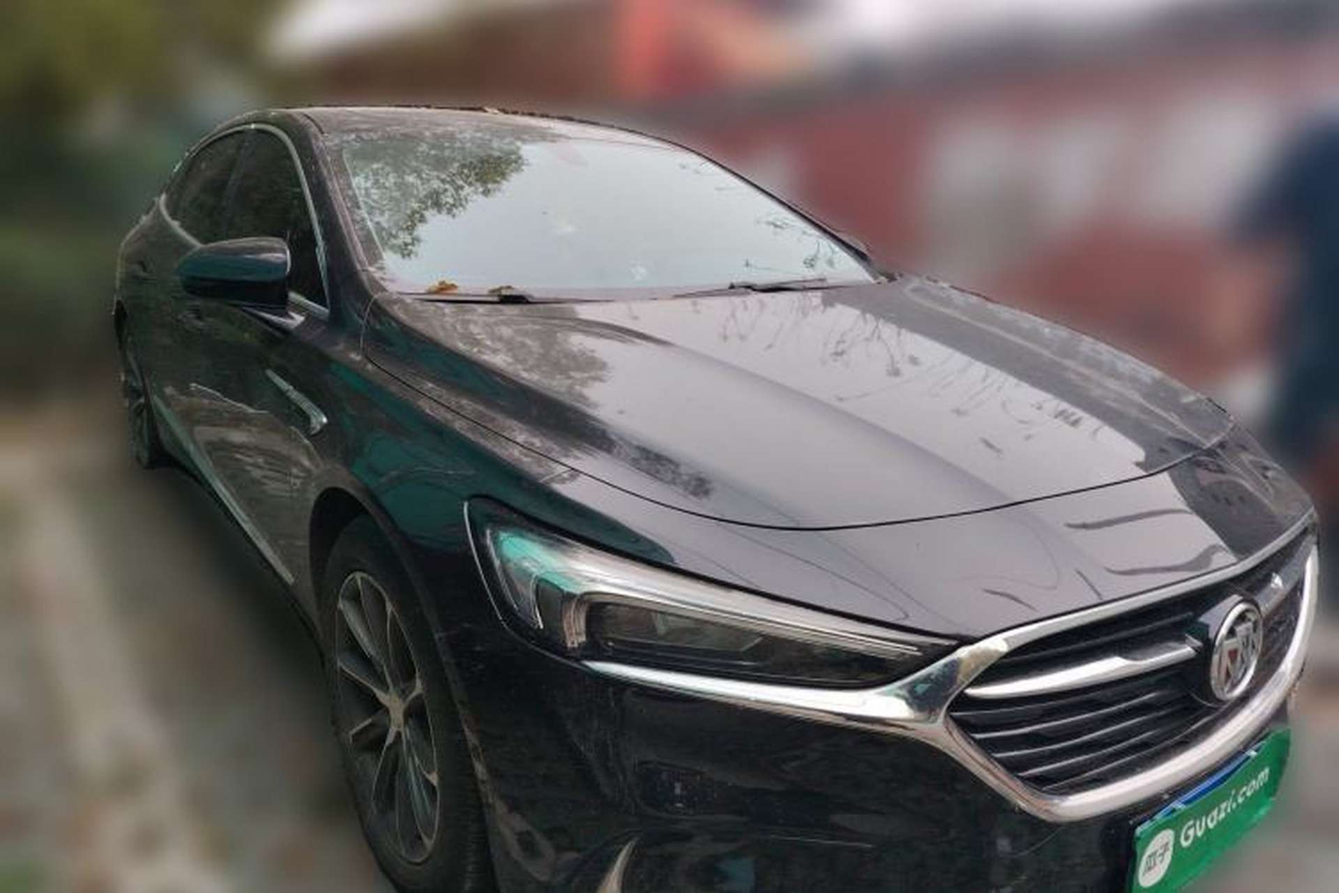 Used Buick LaCrosse 2019 28T Luxury Version Front Right 45 Deg