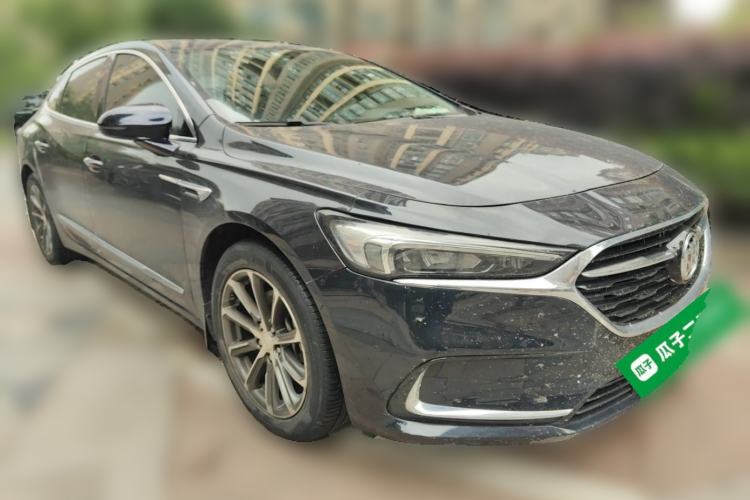 Used Buick LaCrosse 2019 28T Luxury Version Front Right 45 Deg