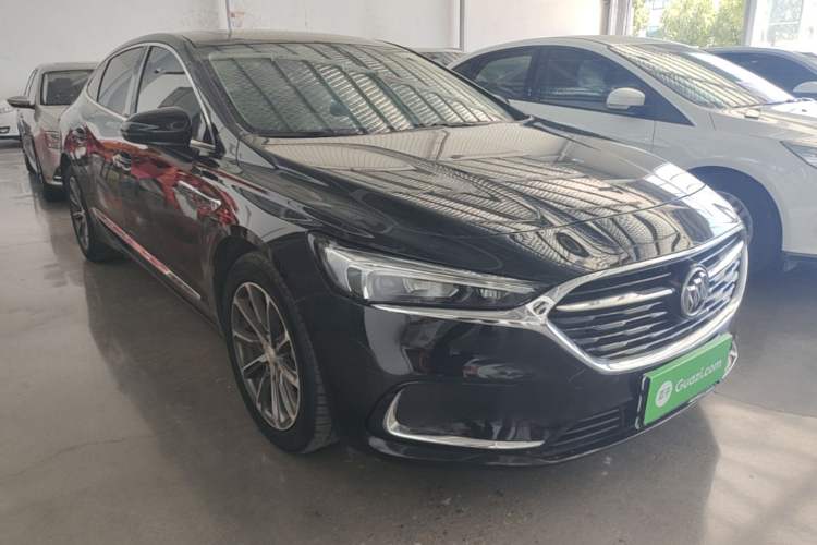 Used Buick LaCrosse 2019 28T Elite Edition Front Right 45 Deg