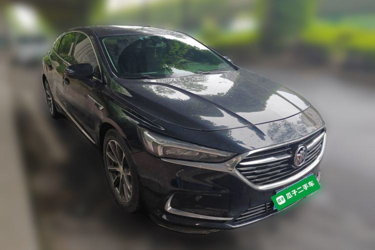 Used Buick LaCrosse 2019 28T Luxury Version Front Right 45 Deg