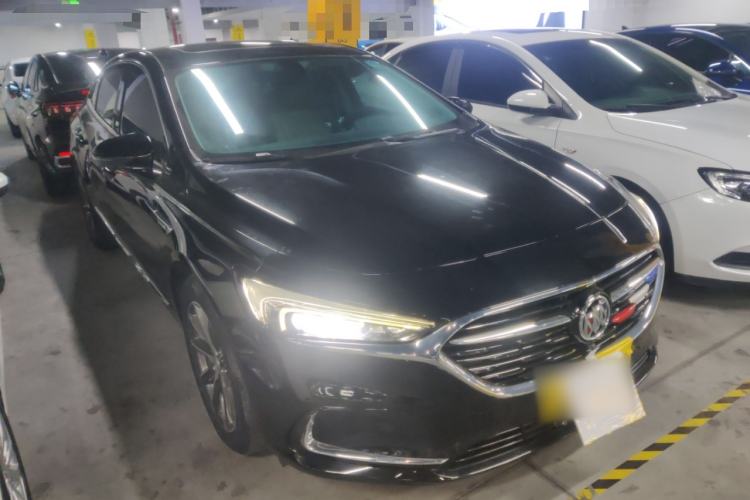 Used Buick LaCrosse 2019 28T Elite Edition Front Right 45 Deg