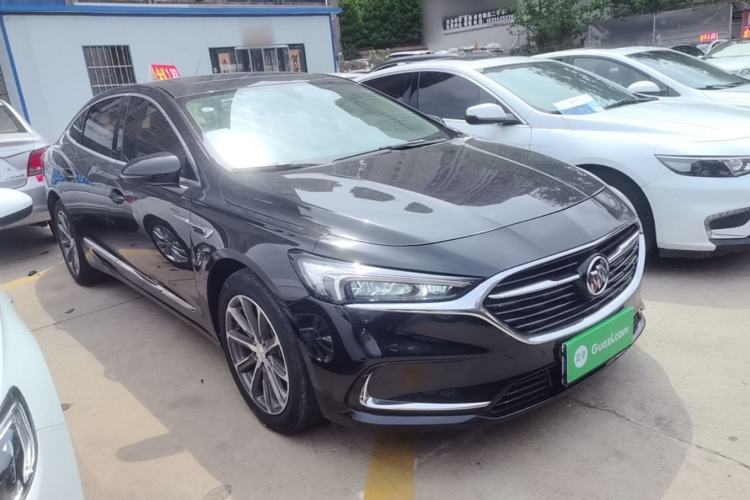 Used Buick LaCrosse 2019 28T Elite Edition Front Right 45 Deg