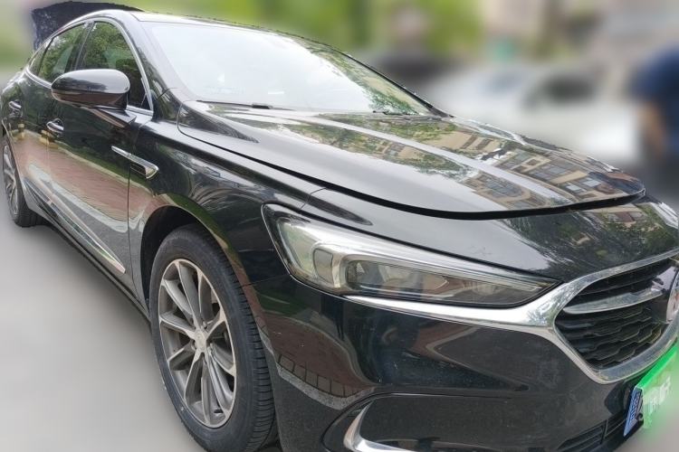 Used Buick LaCrosse 2019 28T Luxury Version Front Right 45 Deg