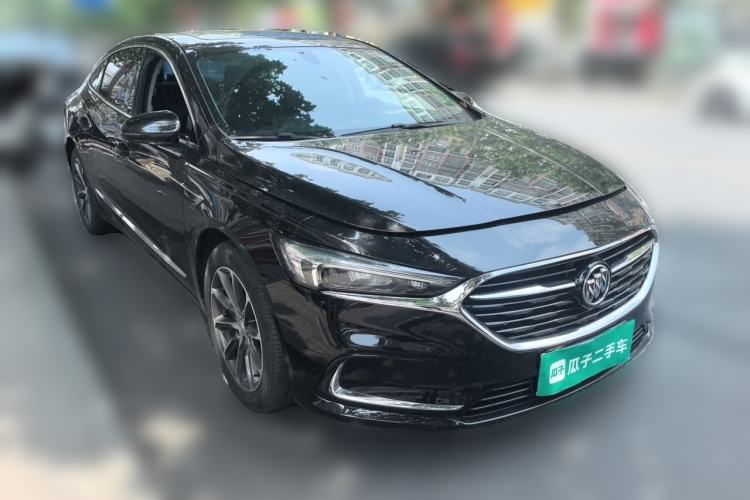 Used Buick LaCrosse 2019 28T Luxury Version Front Right 45 Deg