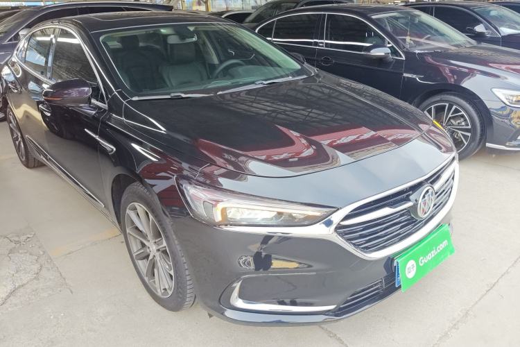 Used Buick LaCrosse 2019 28T Luxury Version Front Right 45 Deg