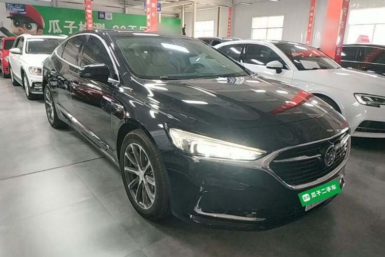 Used Buick LaCrosse 2019 28T Elite Edition Front Right 45 Deg