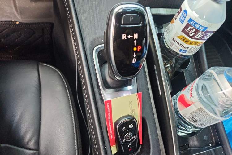 Used Buick LaCrosse 2019 28T Luxury Version Gear Lever