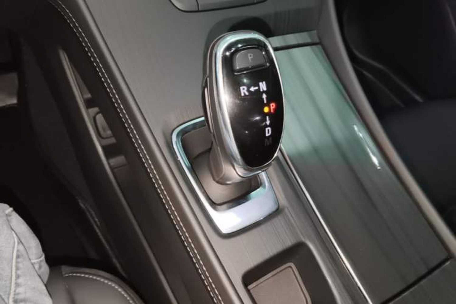 Used Buick LaCrosse 2019 28T Luxury Version Gear Lever