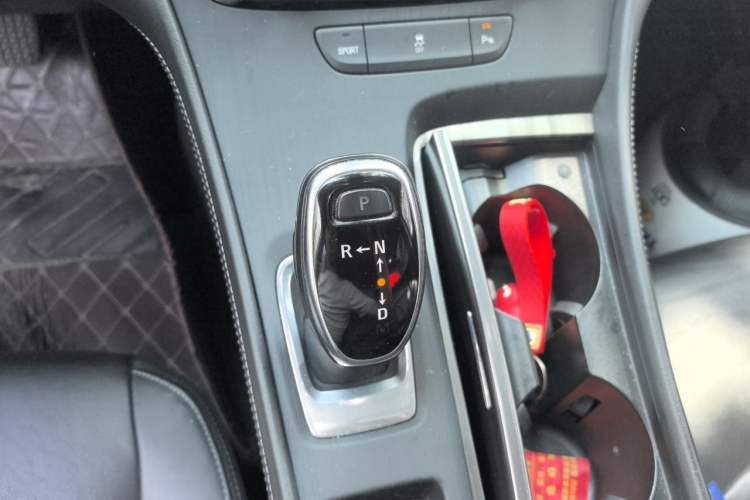 Used Buick LaCrosse 2019 28T Luxury Version Gear Lever