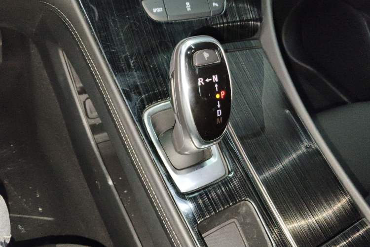 Used Buick LaCrosse 2019 28T Luxury Version Gear Lever