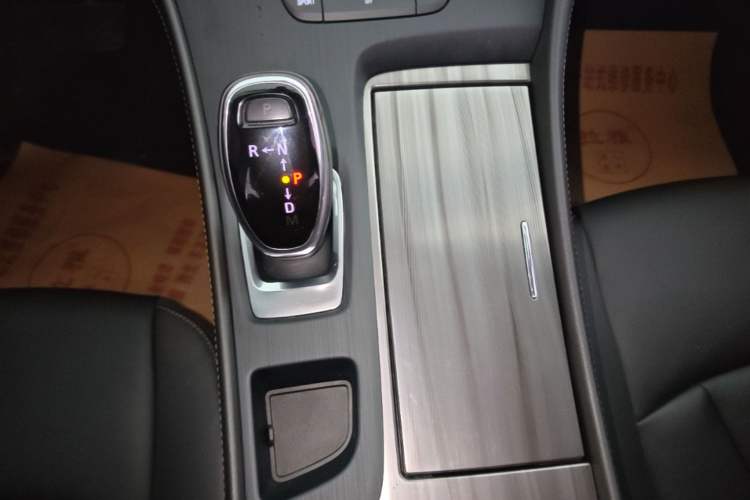 Used Buick LaCrosse 2019 28T Luxury Version Gear Lever