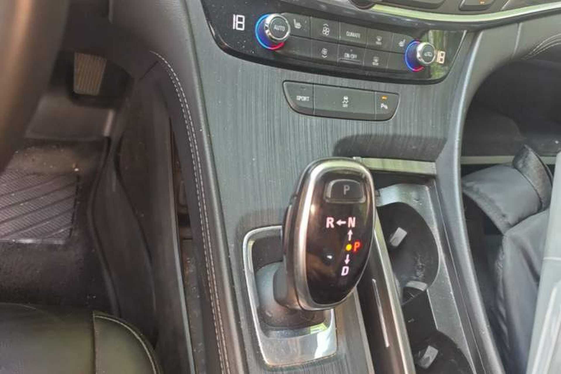 Used Buick LaCrosse 2019 28T Luxury Version Gear Lever