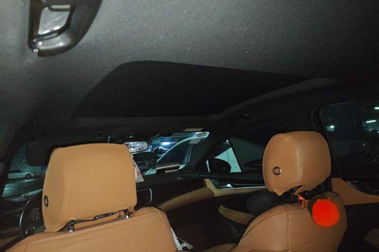 Used Buick LaCrosse 2019 28T Prestige Model Headliner