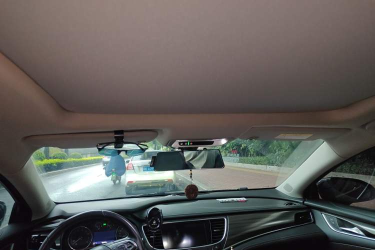 Used Buick LaCrosse 2019 28T Luxury Version Headliner