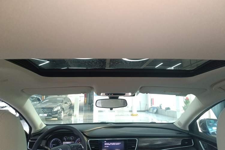 Used Buick LaCrosse 2019 28T Elite Edition Headliner