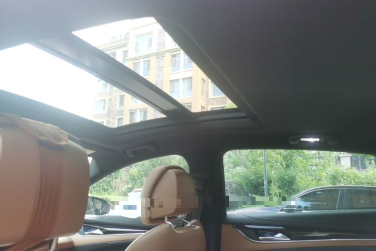 Used Buick LaCrosse 2019 28T Prestige Model Headliner