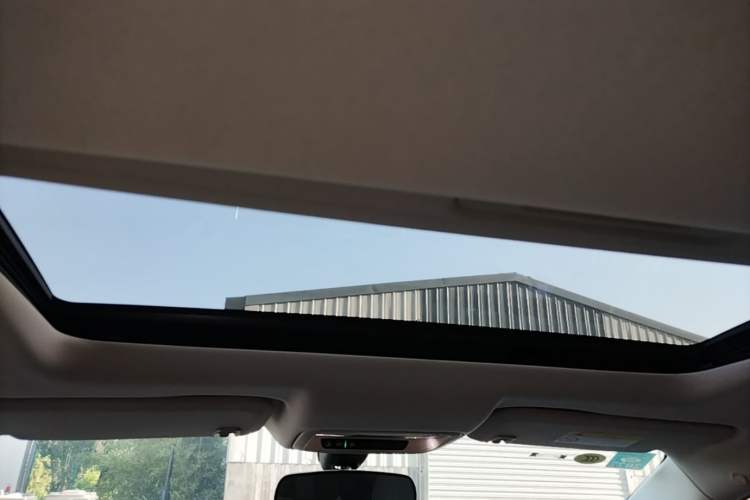 Used Buick LaCrosse 2019 28T Elite Edition Headliner