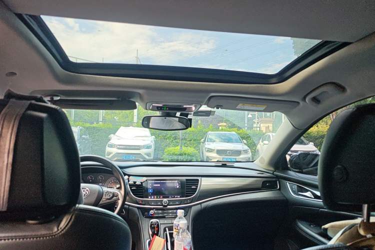 Used Buick LaCrosse 2019 28T Luxury Version Headliner