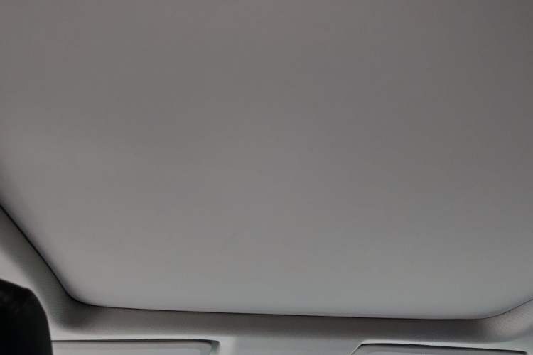 Used Buick LaCrosse 2019 28T Luxury Version Headliner