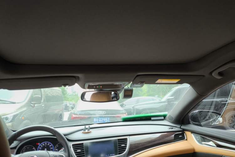 Used Buick LaCrosse 2019 28T Prestige Model Headliner