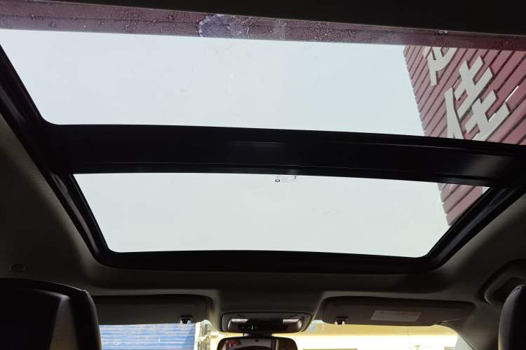 Used Buick LaCrosse 2019 28T Luxury Version Headliner