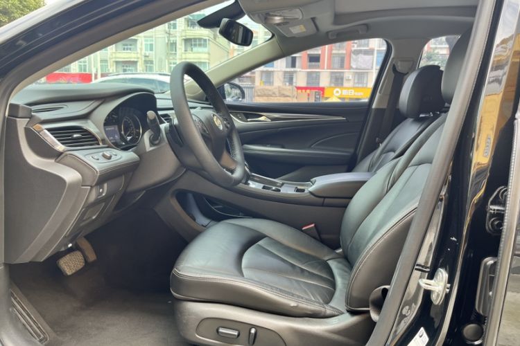 Used Buick LaCrosse 2019 28T Luxury Version Interior 1
