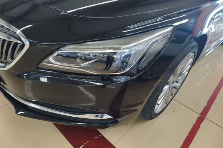 Used Buick LaCrosse 2019 28T Luxury Version Left Front Headlight