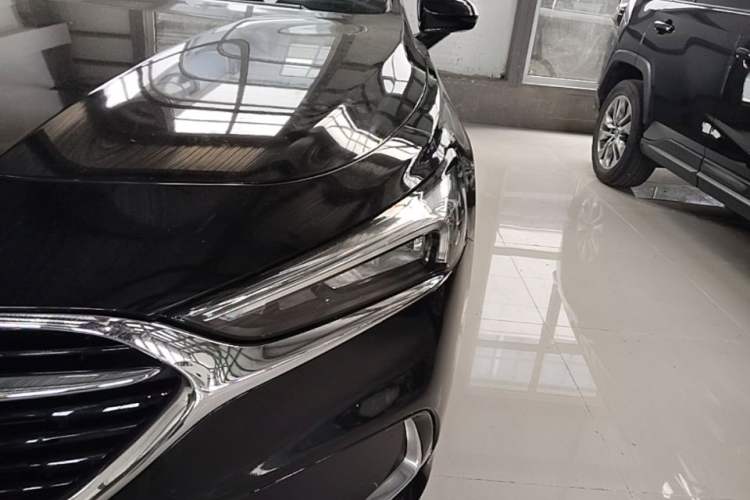 Used Buick LaCrosse 2019 28T Luxury Version Left Front Headlight