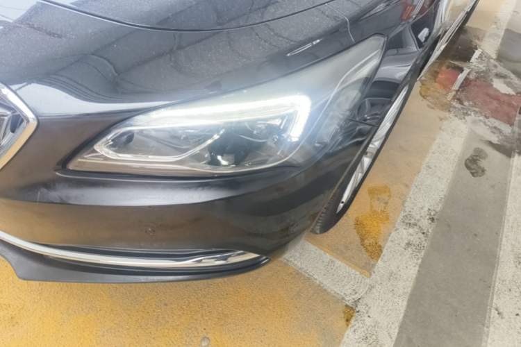 Used Buick LaCrosse 2019 28T Elite Edition Left Front Headlight