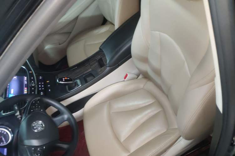 Used Buick LaCrosse 2019 28T Elite Edition Left Front Seat