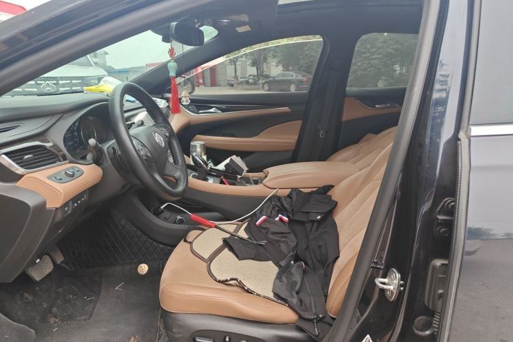 Used Buick LaCrosse 2019 28T Prestige Model Left Front Seat