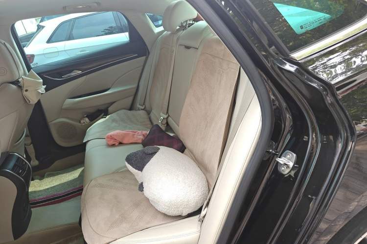 Used Buick LaCrosse 2019 28T Elite Edition Left Rear Seat