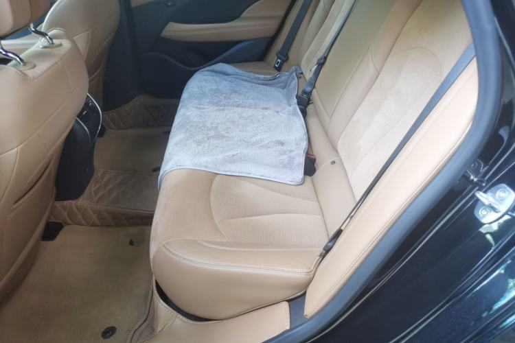 Used Buick LaCrosse 2019 28T Prestige Model Left Rear Seat