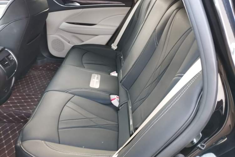 Used Buick LaCrosse 2019 28T Elite Edition Left Rear Seat