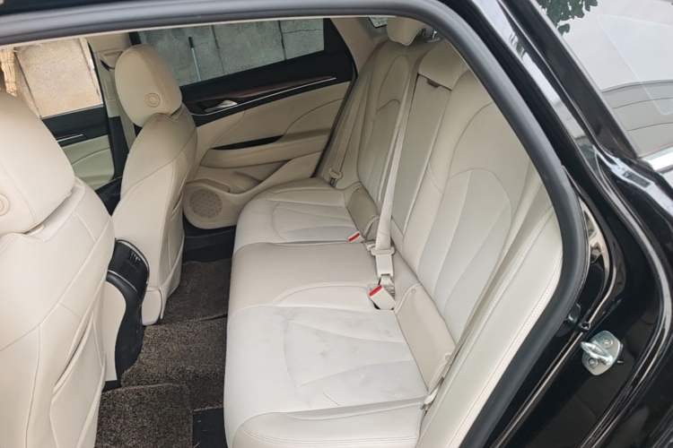 Used Buick LaCrosse 2019 28T Elite Edition Left Rear Seat