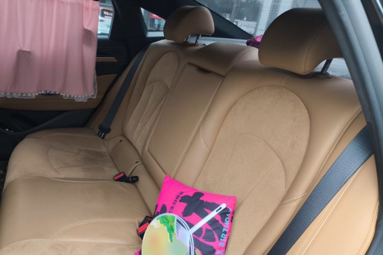 Used Buick LaCrosse 2019 28T Prestige Model Left Rear Seat