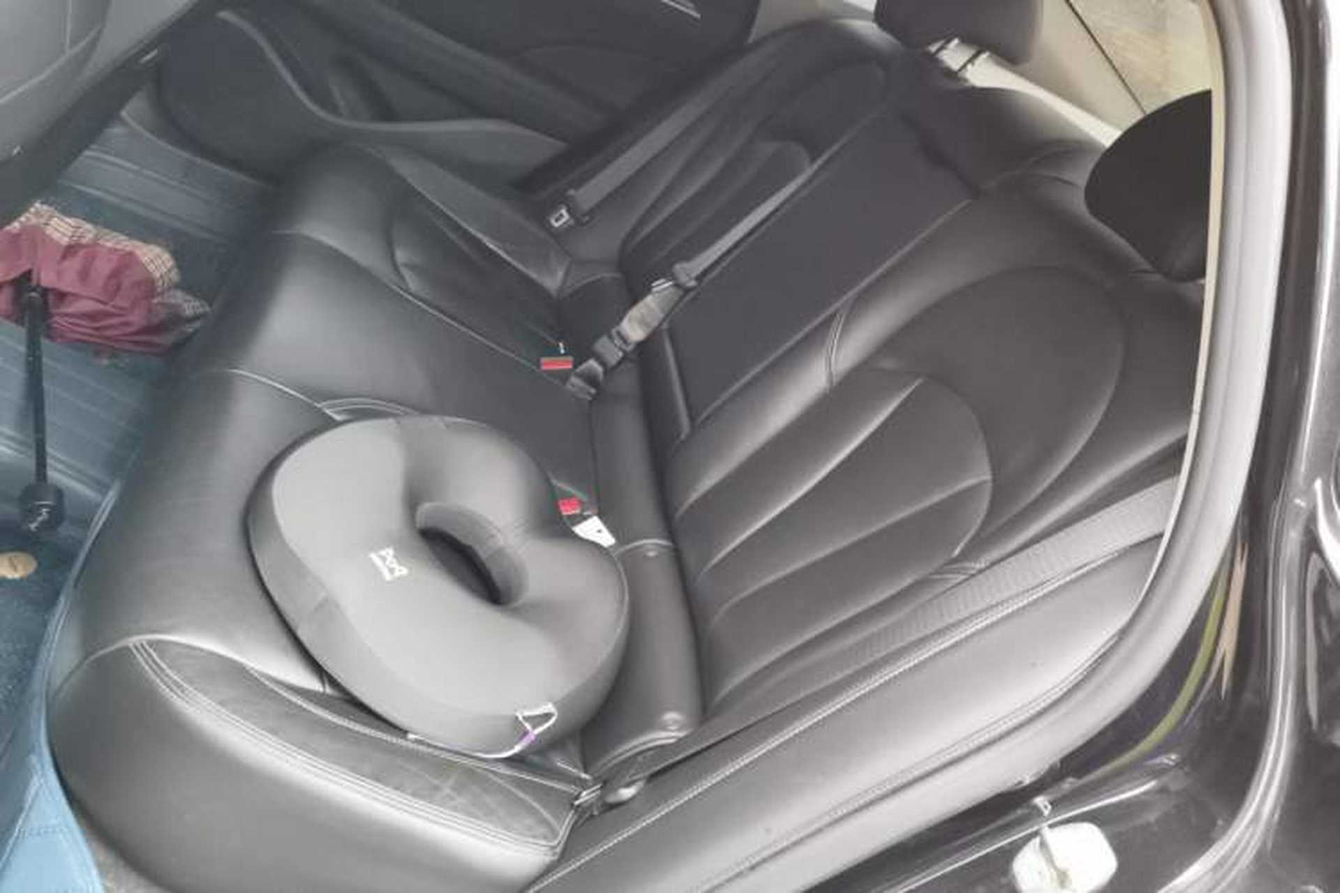 Used Buick LaCrosse 2019 28T Luxury Version Left Rear Seat