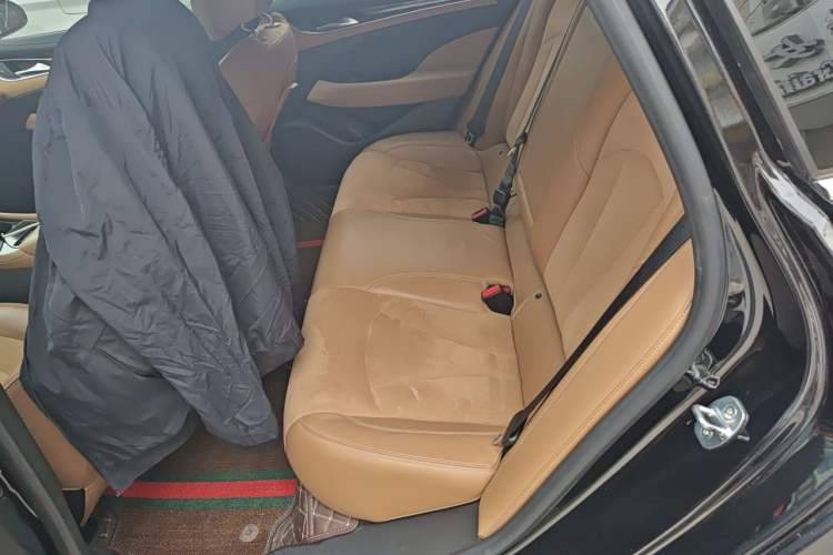 Used Buick LaCrosse 2019 28T Prestige Model Left Rear Seat