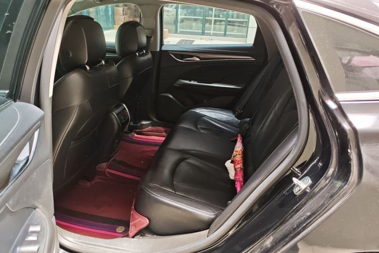 Used Buick LaCrosse 2019 28T Luxury Version Left Rear Seat