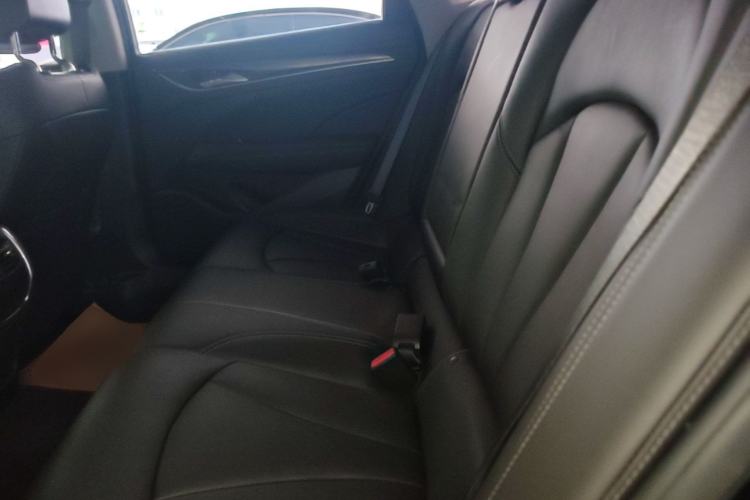 Used Buick LaCrosse 2019 28T Luxury Version Left Rear Seat