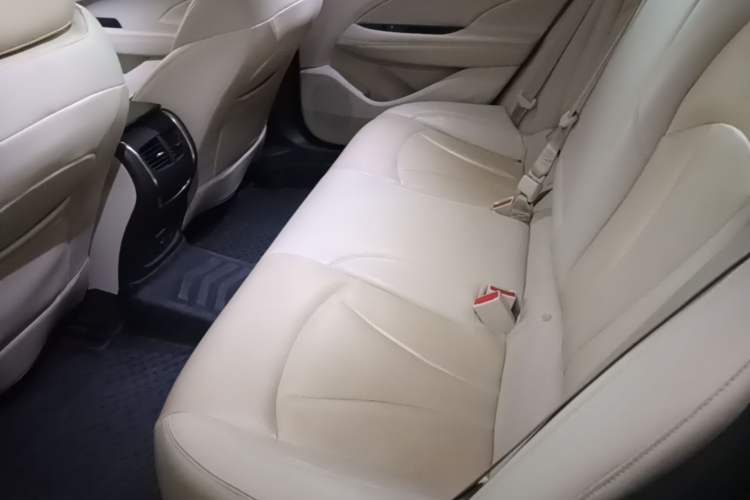 Used Buick LaCrosse 2019 28T Elite Edition Left Rear Seat