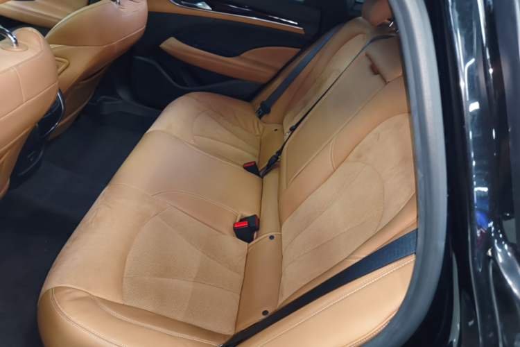 Used Buick LaCrosse 2019 28T Prestige Model Left Rear Seat