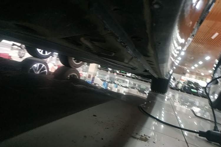 Used Buick LaCrosse 2019 28T Prestige Model Left Side Sill