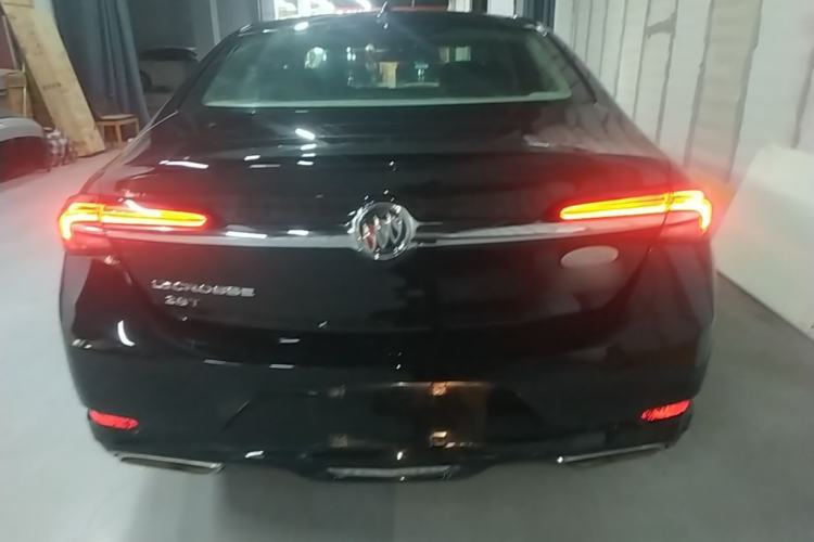 Used Buick LaCrosse 2019 28T Luxury Version Rear
